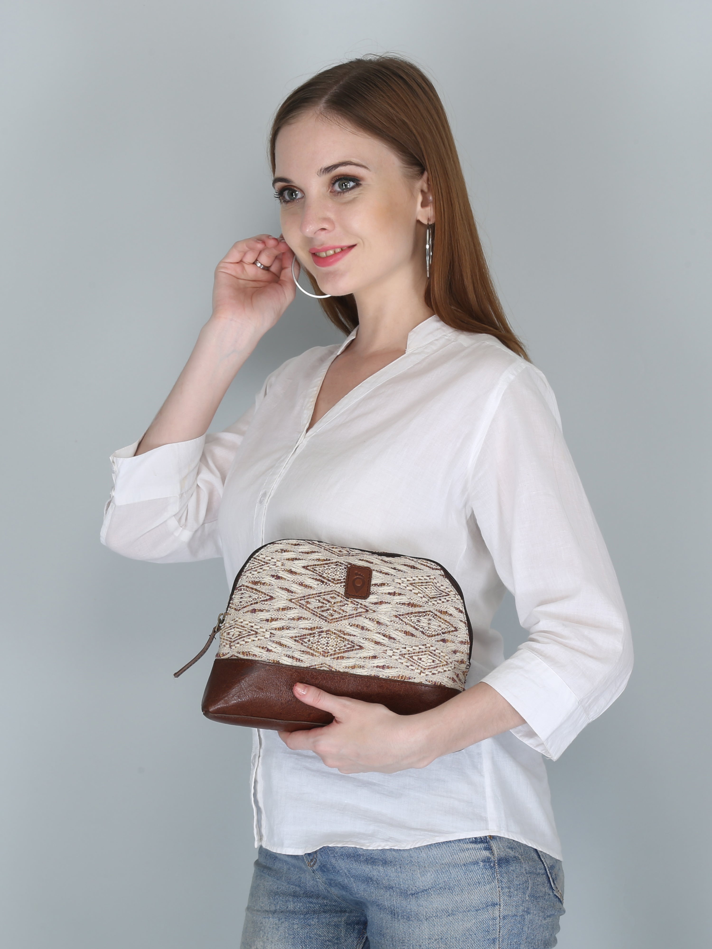 Woven Patterned Clutch | Brown and Cream