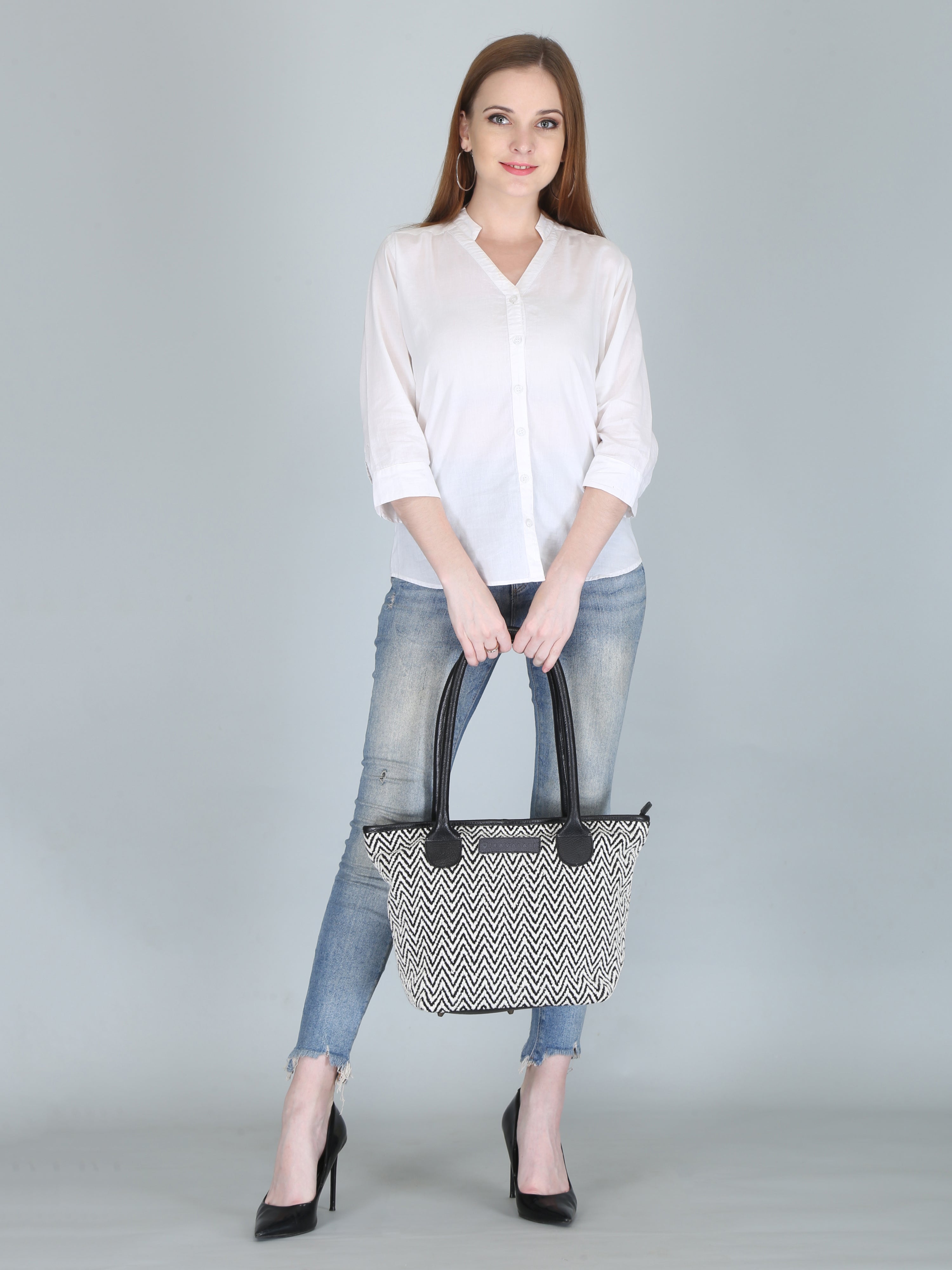 Woven Patterned Tote Bag | Black and White